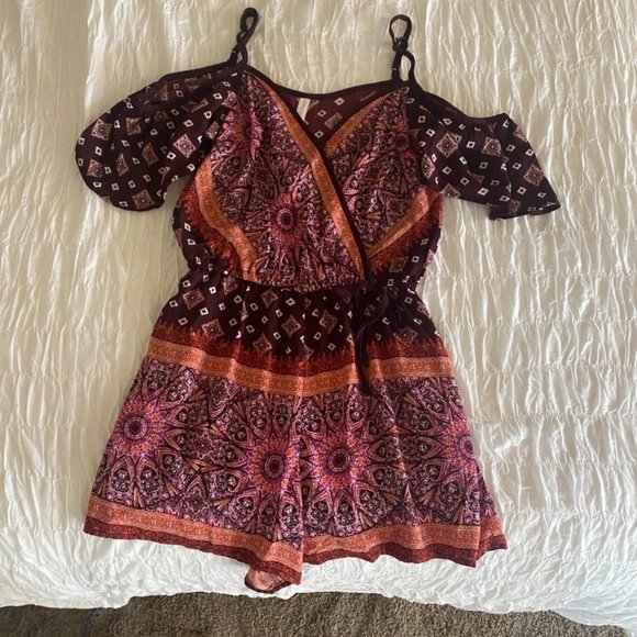 Romper - Picture 1 of 5
